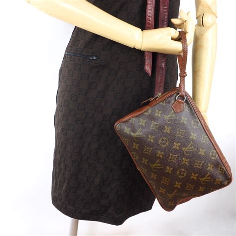 lv carrot clutch bag|louis vuitton shoulder clutch.